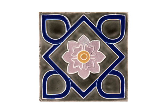 Art Nouveau Grey Square Flower XL